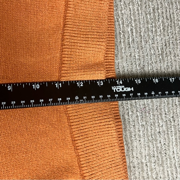 Sugar lips Dallas Cropped Straight Leg Sweater Pants SZ M - Picture 7 of 9